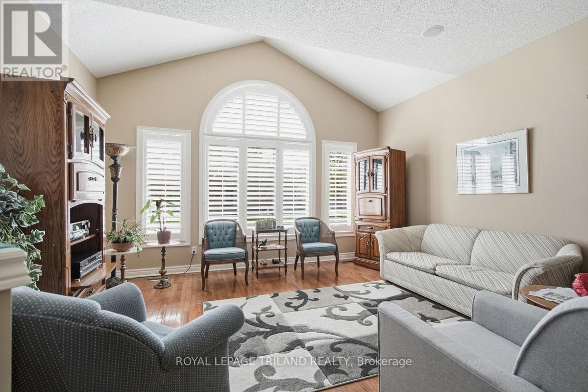 142 - 2025 MEADOWGATE BOULEVARD, London and St. Thomas — photo 5