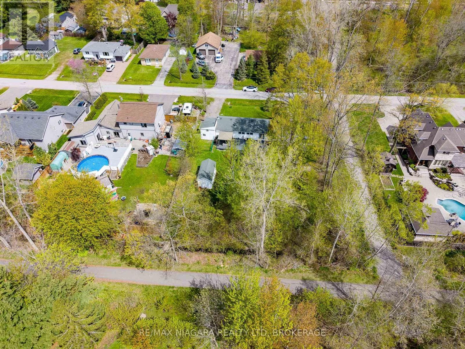 3283 GROVE AVENUE, Niagara — photo 2