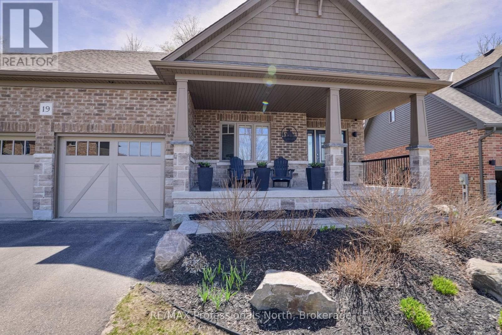 19 SELKIRK DRIVE in 