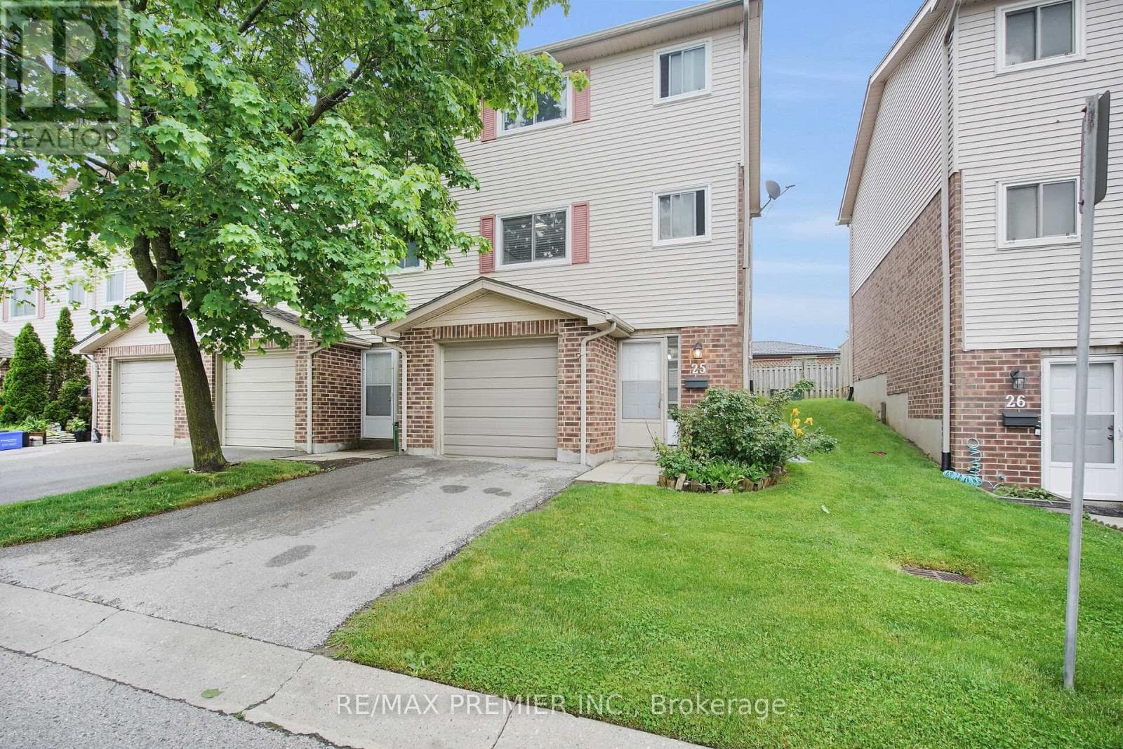 25 - 450 POND MILLS ROAD, Toronto — photo 3