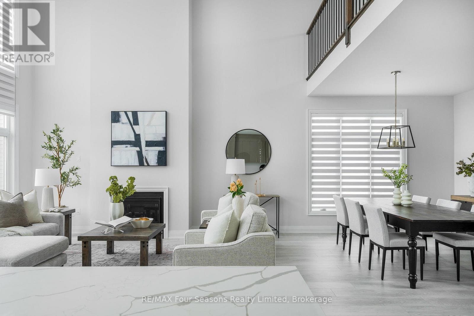 95 GOLDIE COURT, OnePoint — photo 4