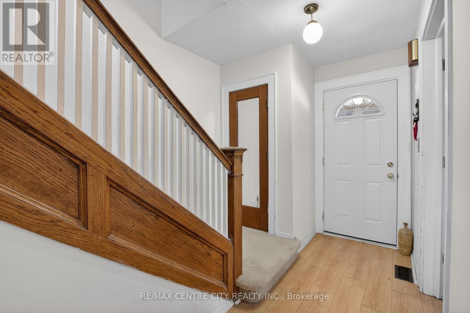 43 STANLEY STREET, London and St. Thomas — photo 4