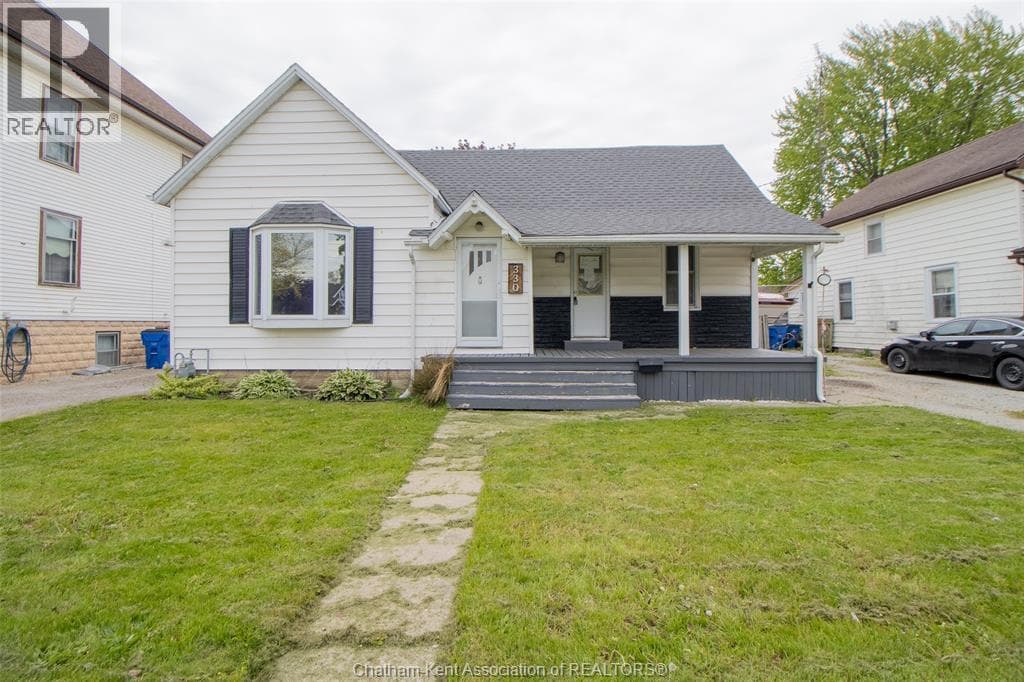 330 Nelson STREET in 