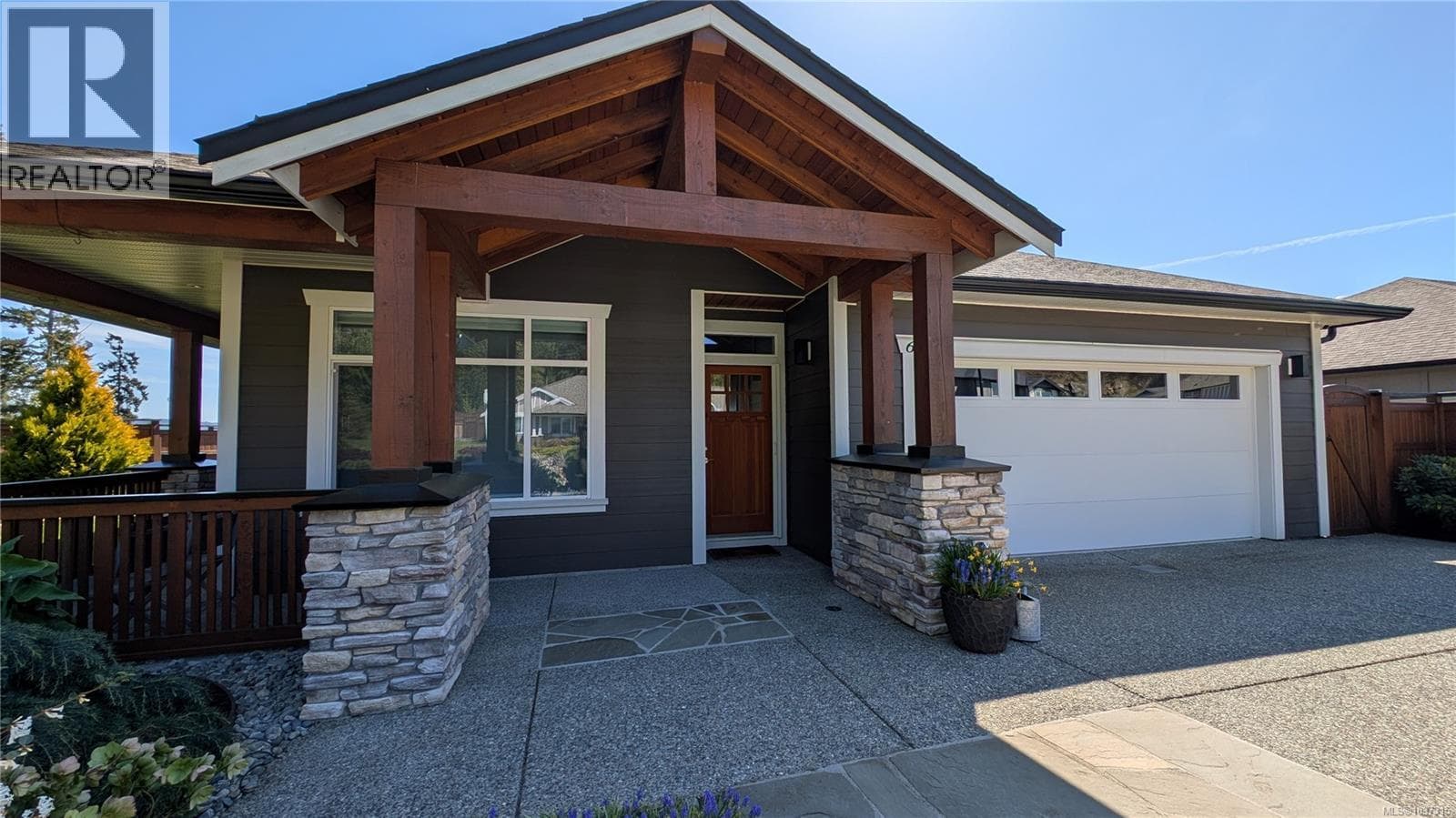 6303 Riverstone Dr, Victoria — photo 5