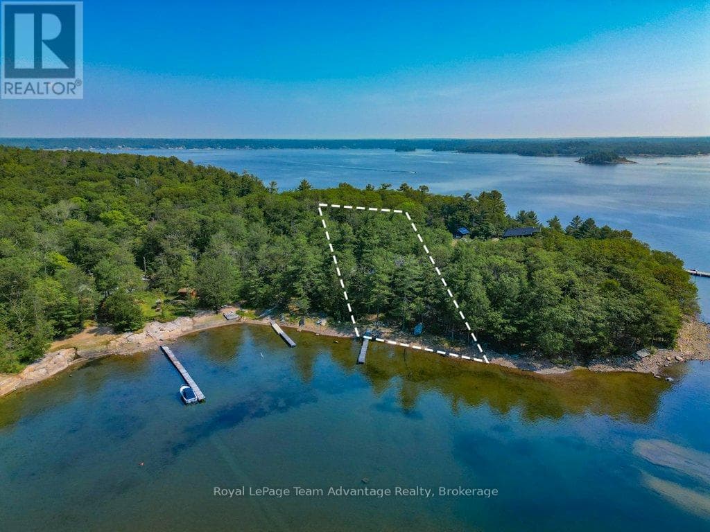 46 HUCKLEBERRY ISLAND, OnePoint — photo 2
