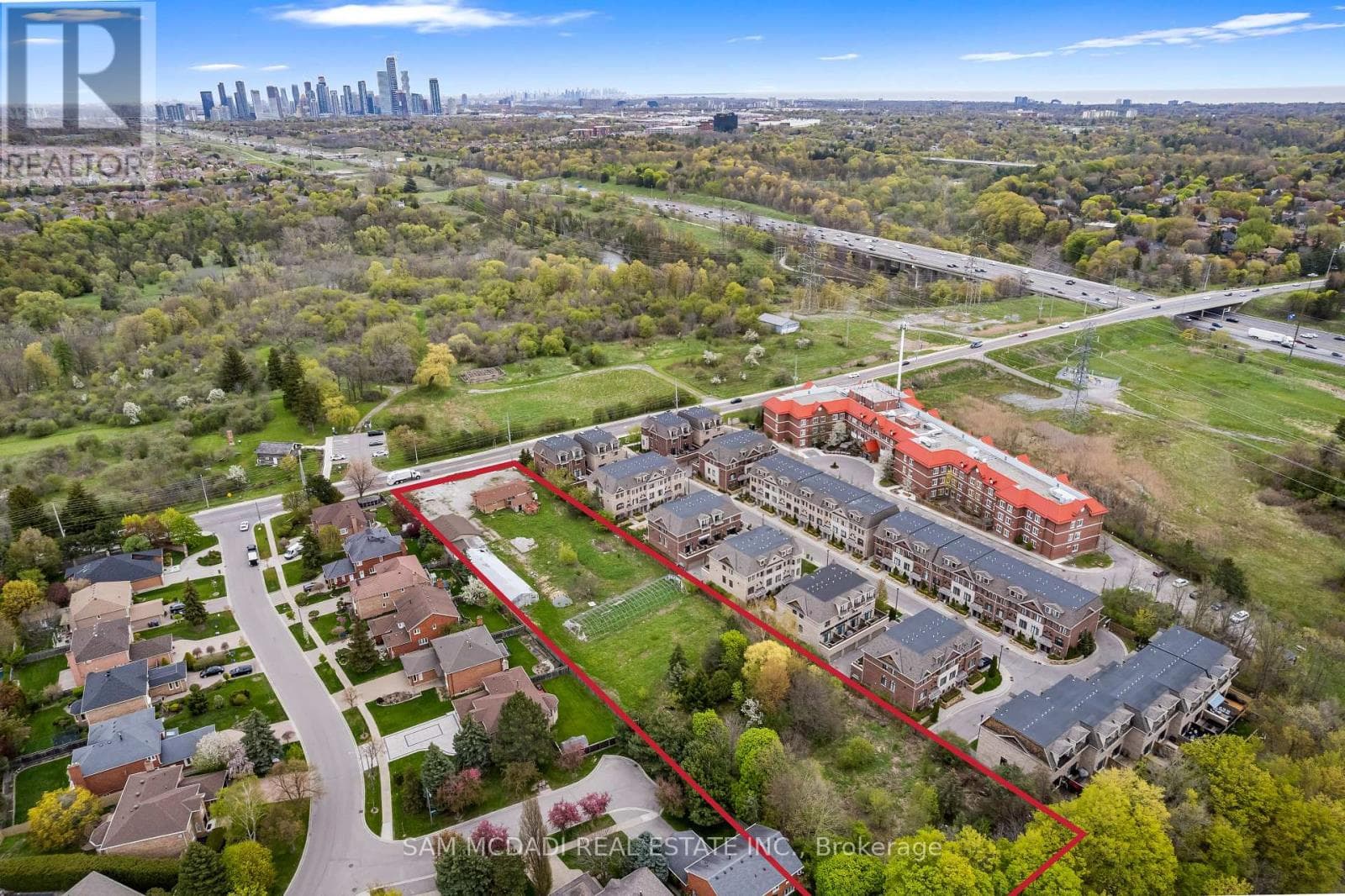 4410 MISSISSAUGA ROAD, Toronto — photo 2