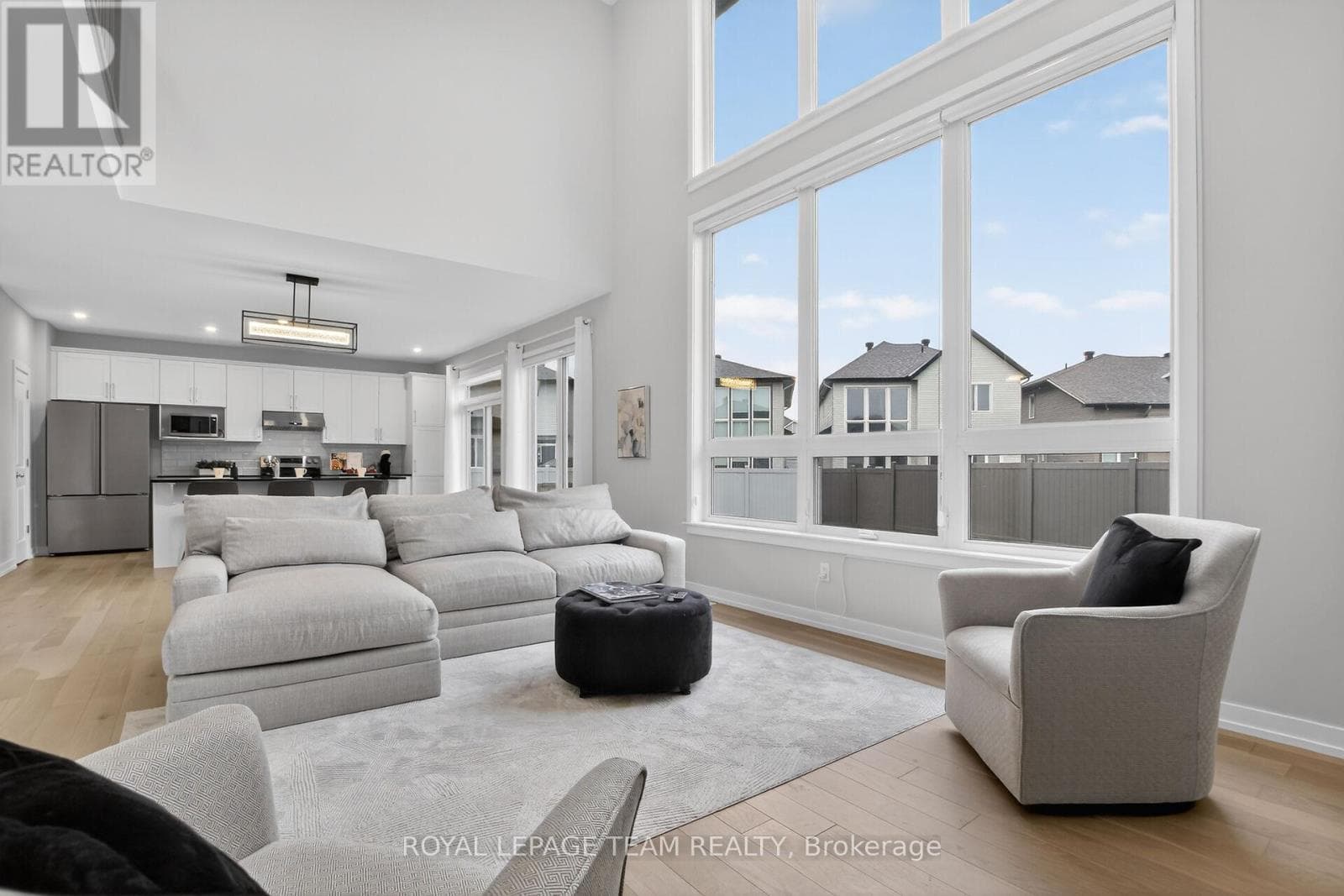 408 GIDRAN CIRCLE, Ottawa — photo 4