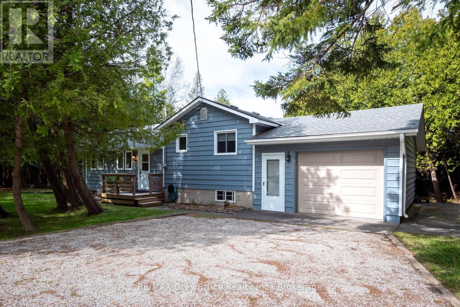 188 BAIE STREET, OnePoint — photo 3