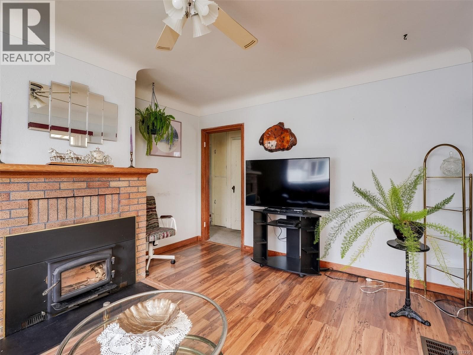 4034 CAREY ROAD, Victoria — photo 3