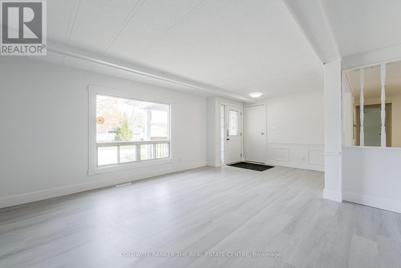 17 LINDEN LANE, Toronto — photo 4