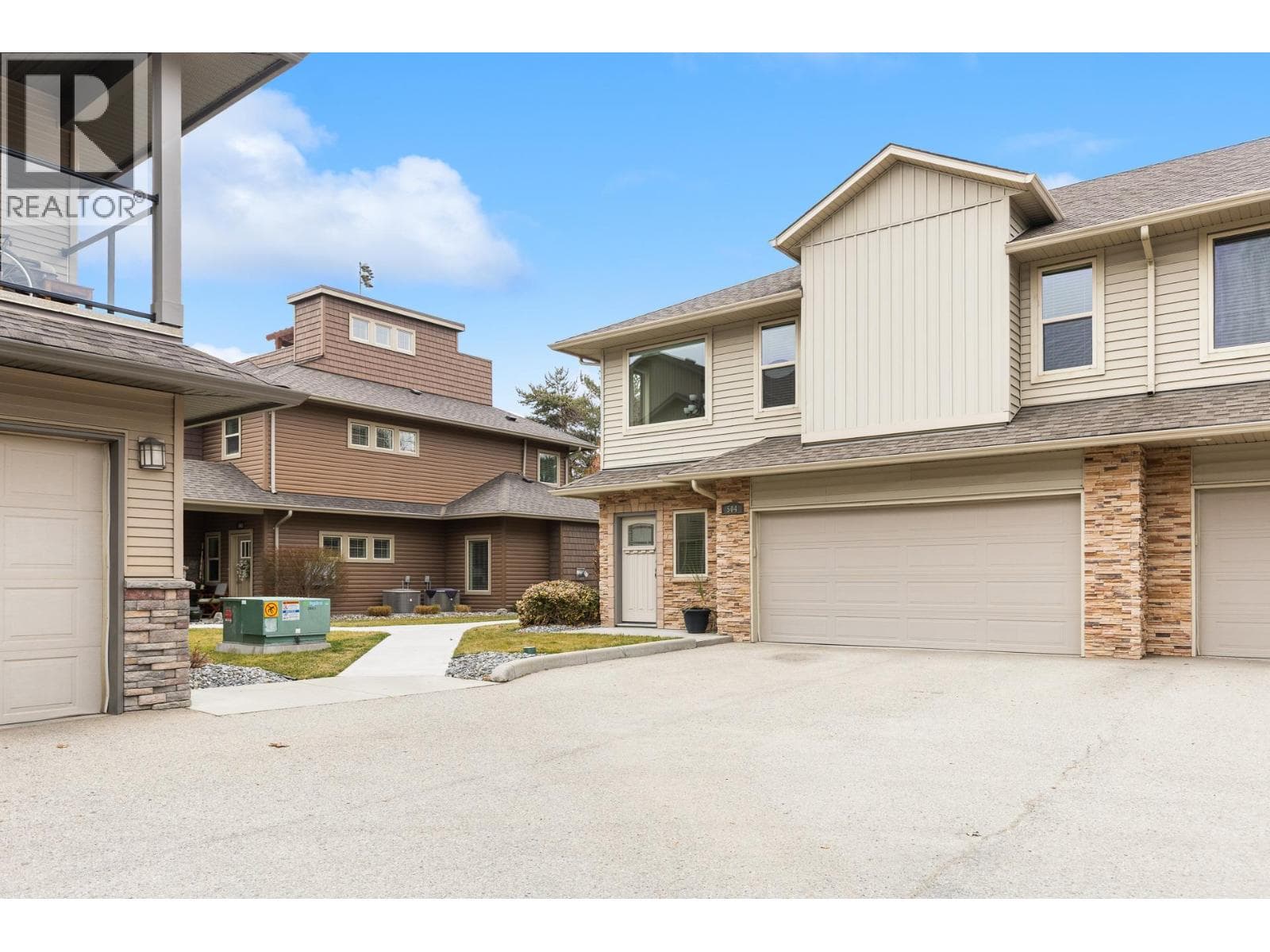3350 WOODSDALE ROAD UNIT 504, Interior REALTORS® — photo 3