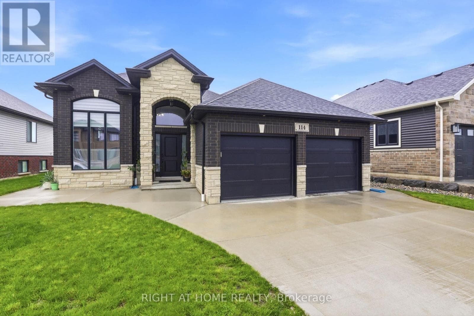114 TUSCANY TRAIL, Toronto — photo 2
