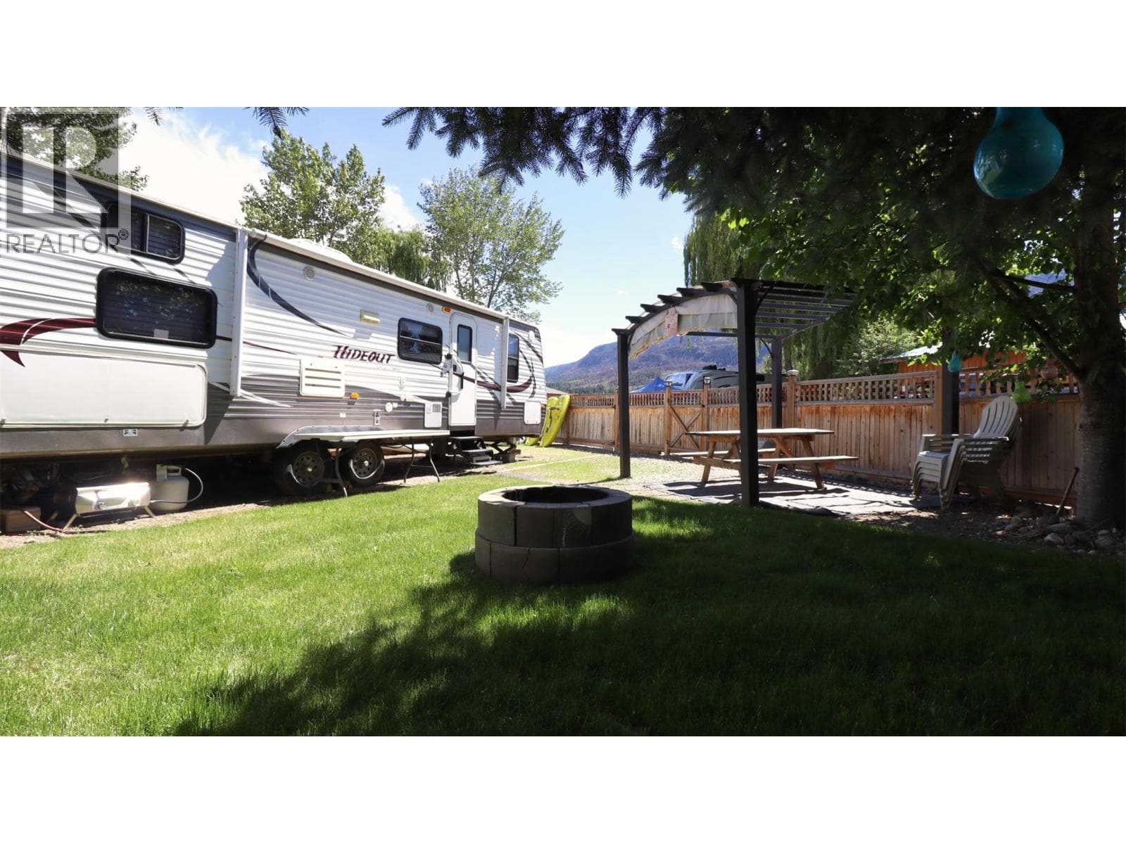 69 COTTONWOOD DRIVE, Interior REALTORS® — photo 4