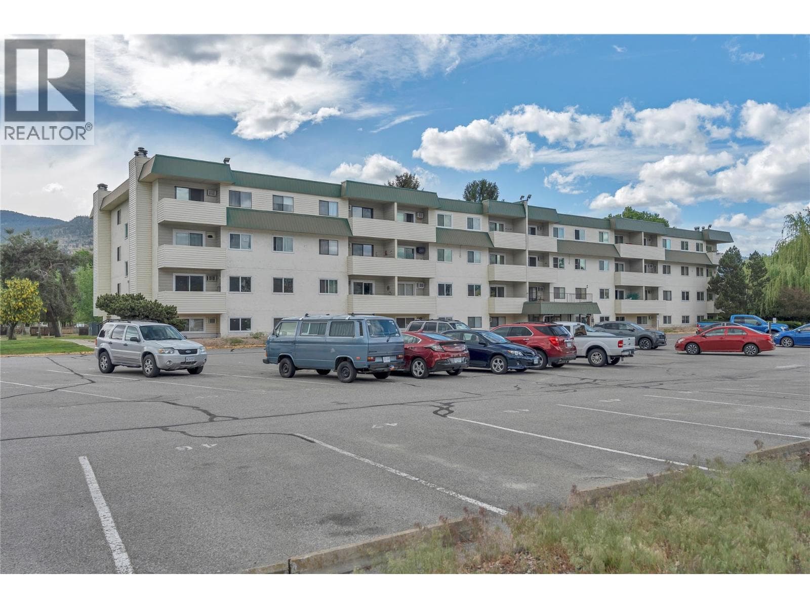 150 SKAHA Place Unit# 209, Interior REALTORS® — photo 2