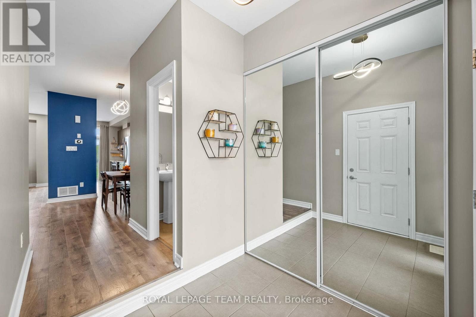 233 MOUNTAIN SORREL WAY, Ottawa — photo 4