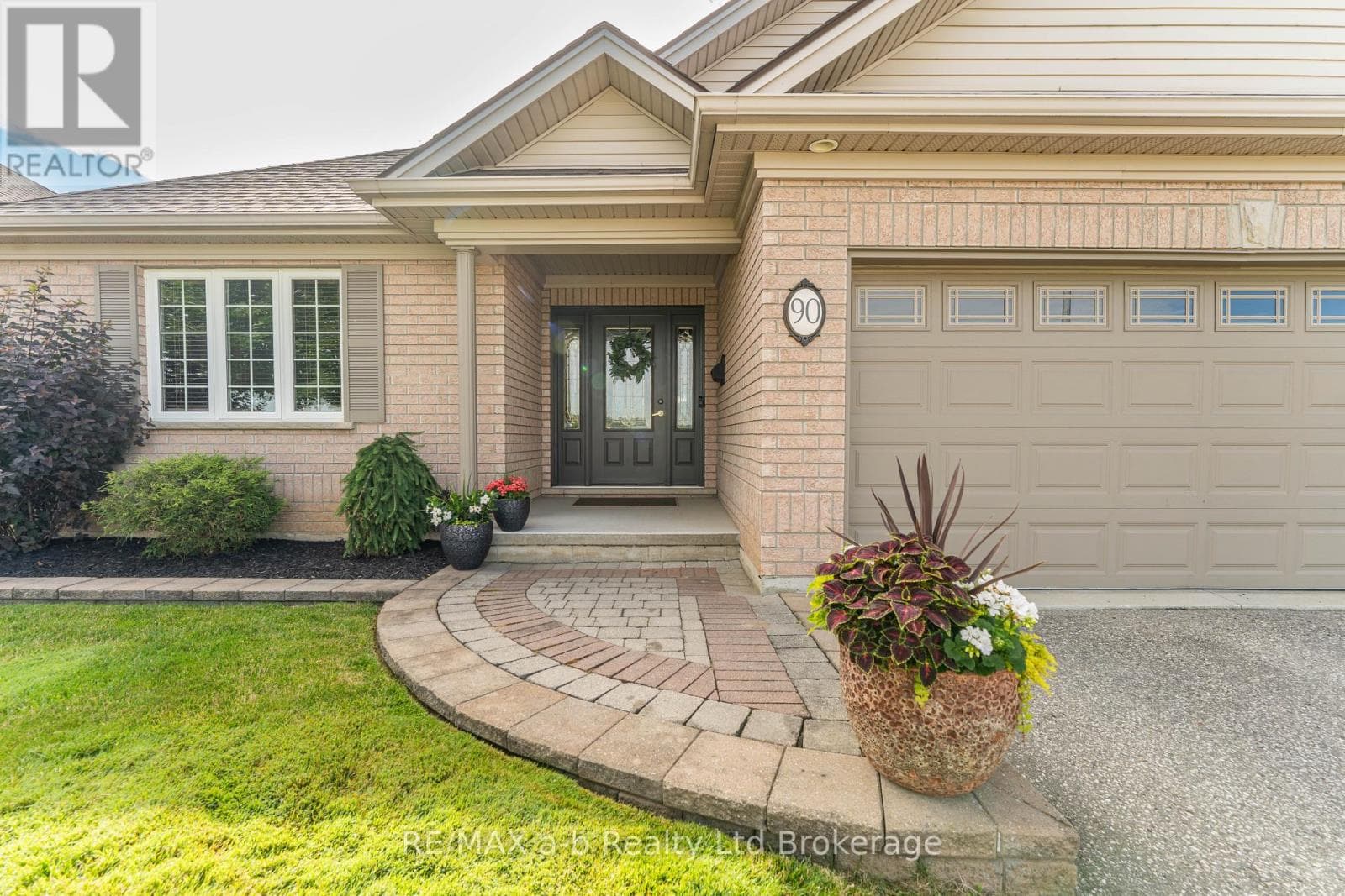 90 WESTON DRIVE, Woodstock-Ingersoll-Tillsonburg — photo 3