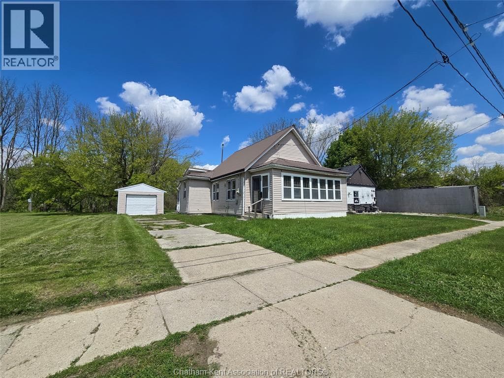 253 KING STREET East, Chatham Kent — photo 3