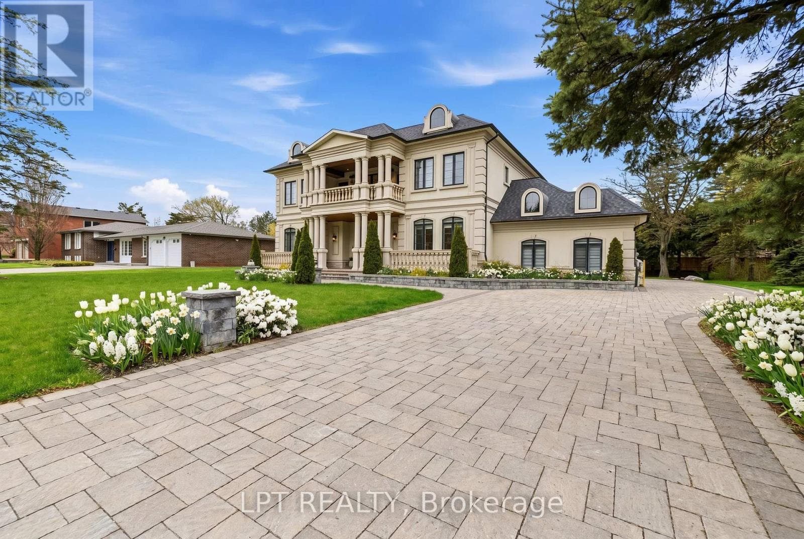 256 PATRICIA DRIVE in King City