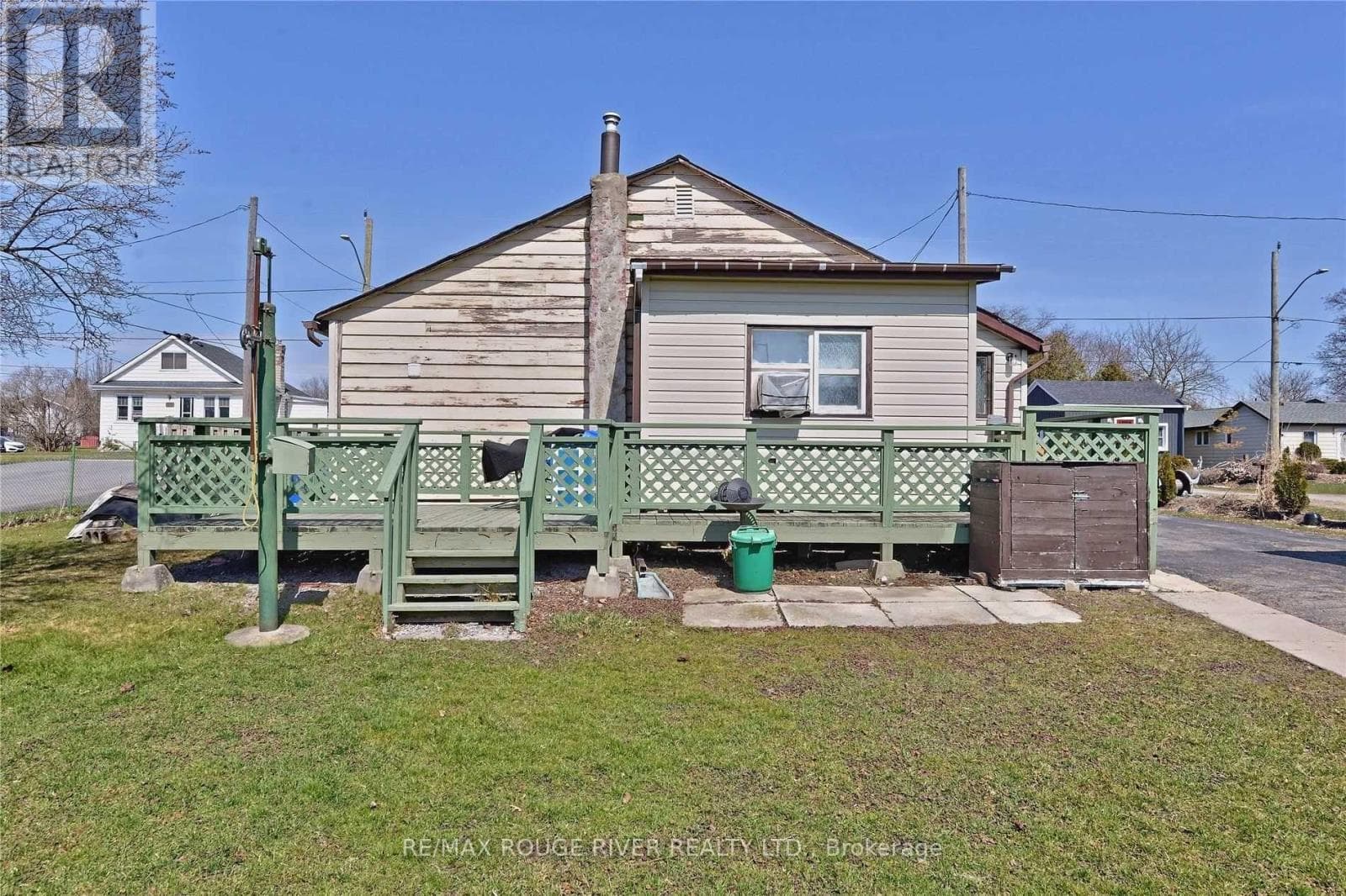 24 HUNT STREET, Central Lakes — photo 2