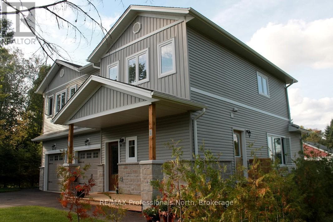 5 GREAVES AVENUE, OnePoint — photo 4