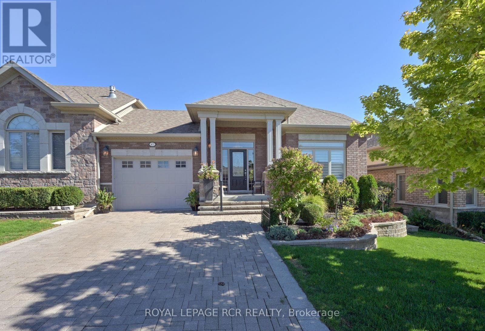 45 HILLCREST DRIVE, Toronto — photo 2