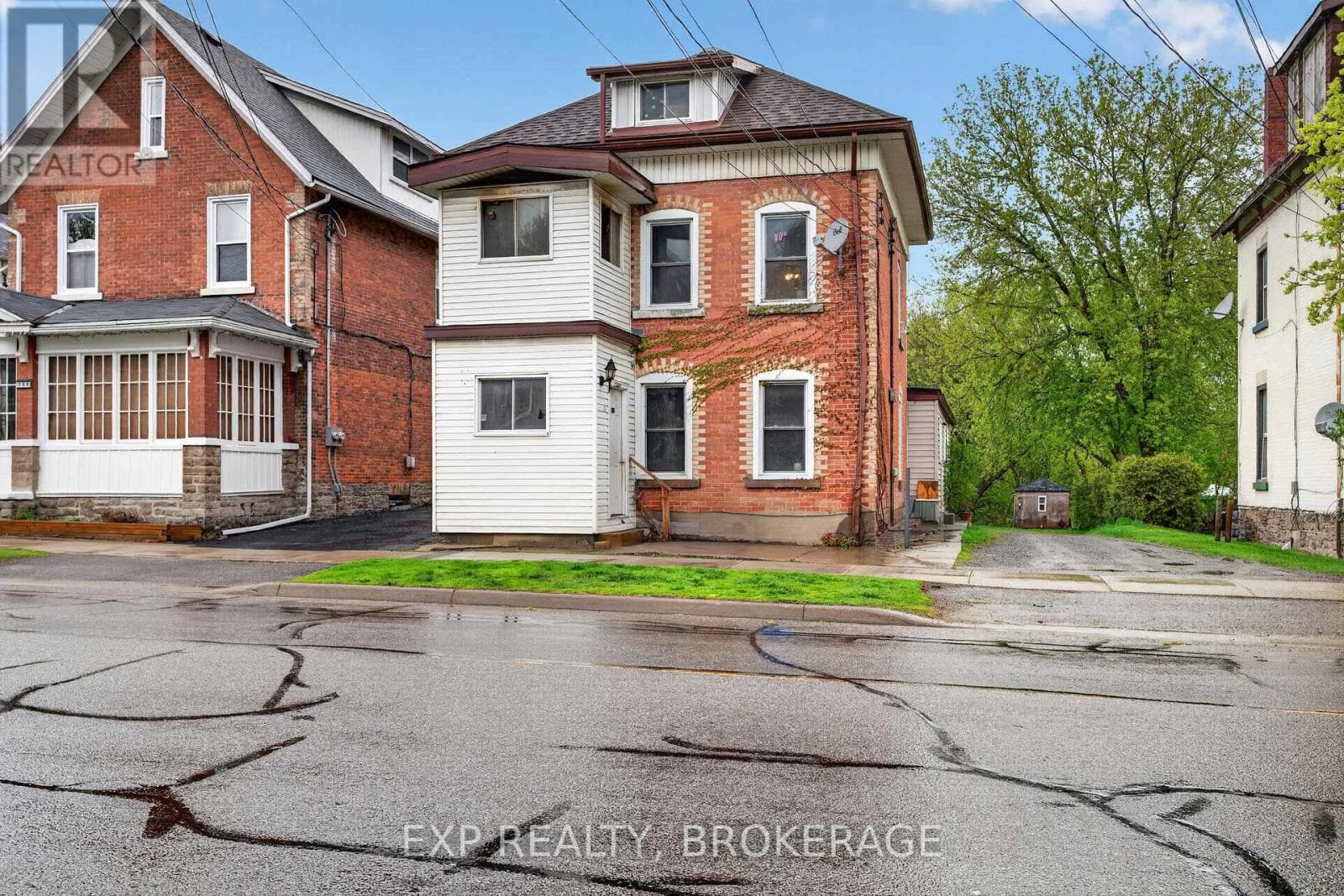 342 KING STREET W in 