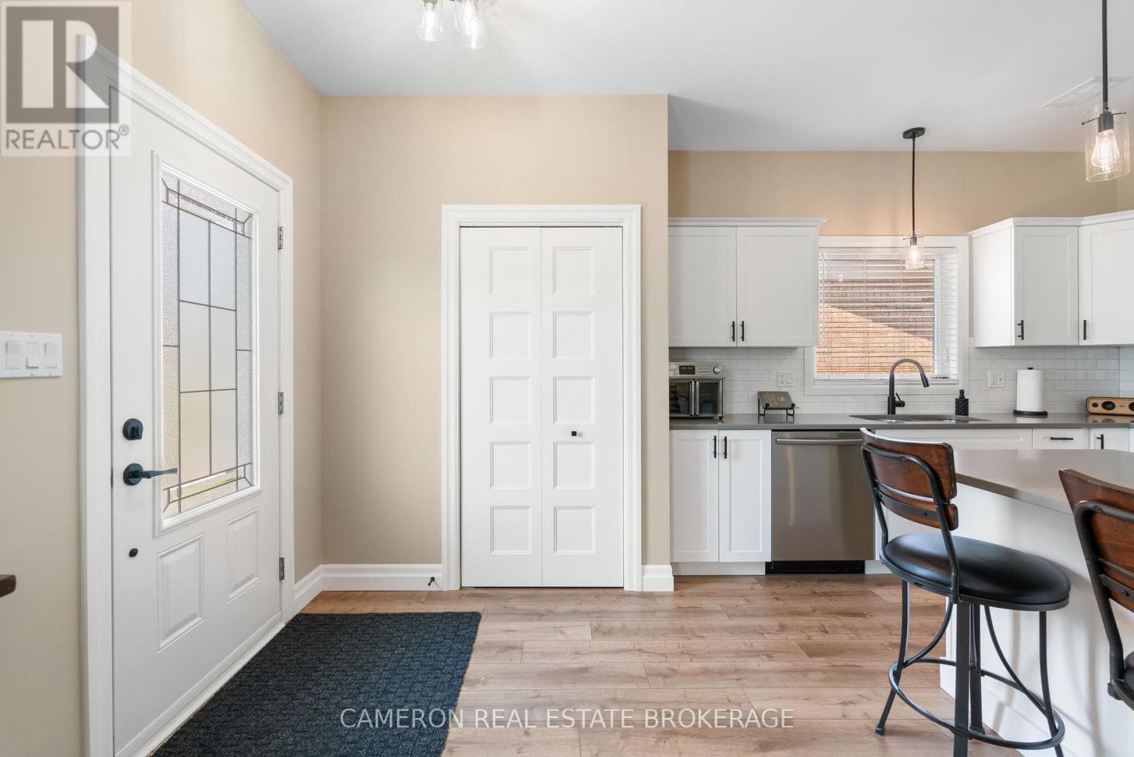 5401A WOODLANDS ROAD, Cornwall — photo 3