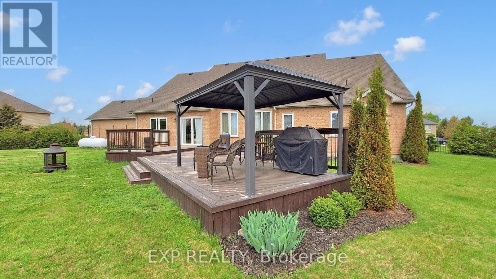 42 SOMERVILLE CRESCENT, Toronto — photo 5