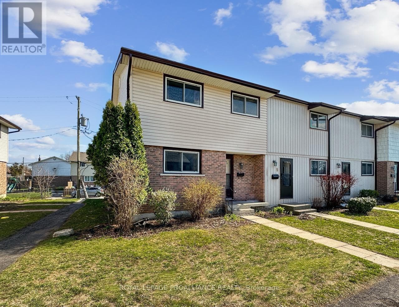 7 TIFFANY PLACE, Central Lakes — photo 2