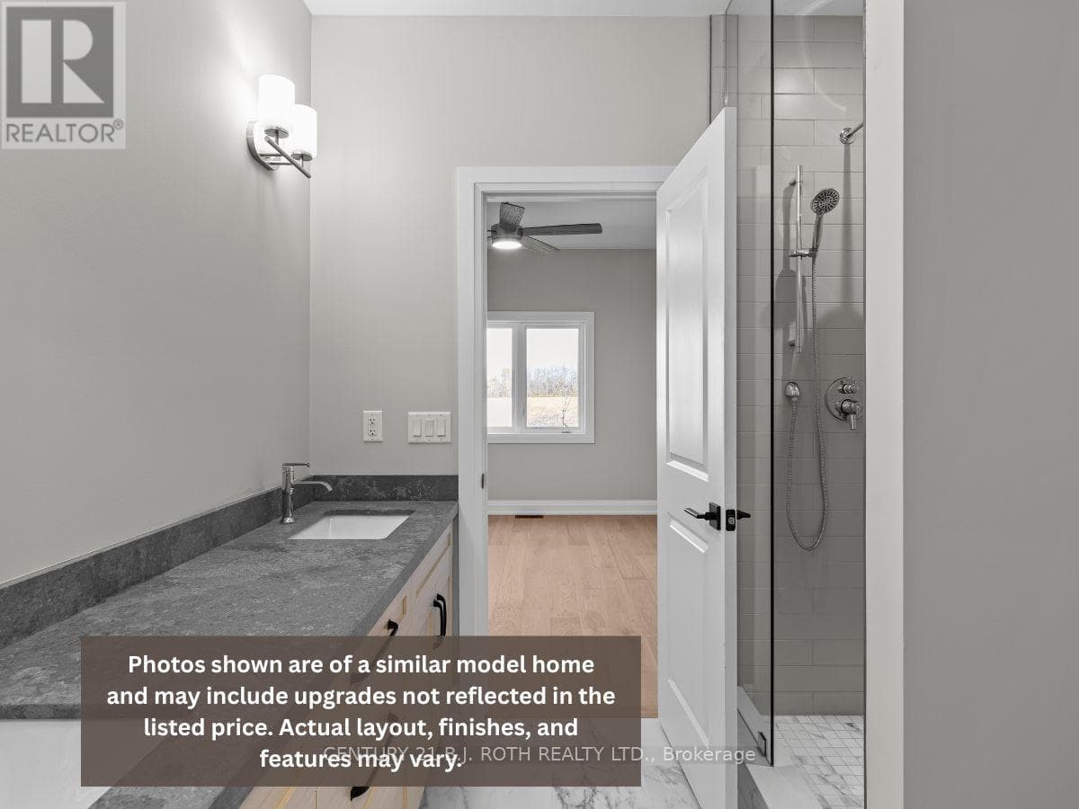 31 HAROLD AVENUE, Toronto — photo 5