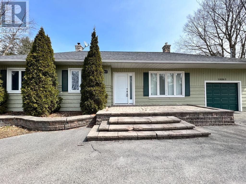 18863 LESLIE STREET in Queensville-Sharon-HL