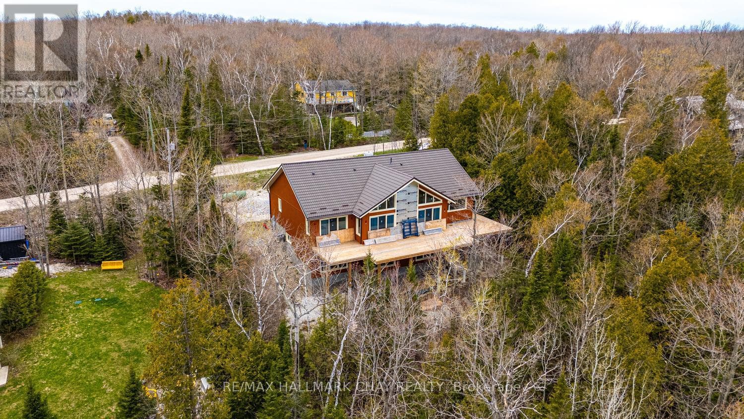 120 MCKAGUE ROAD, Toronto — photo 2