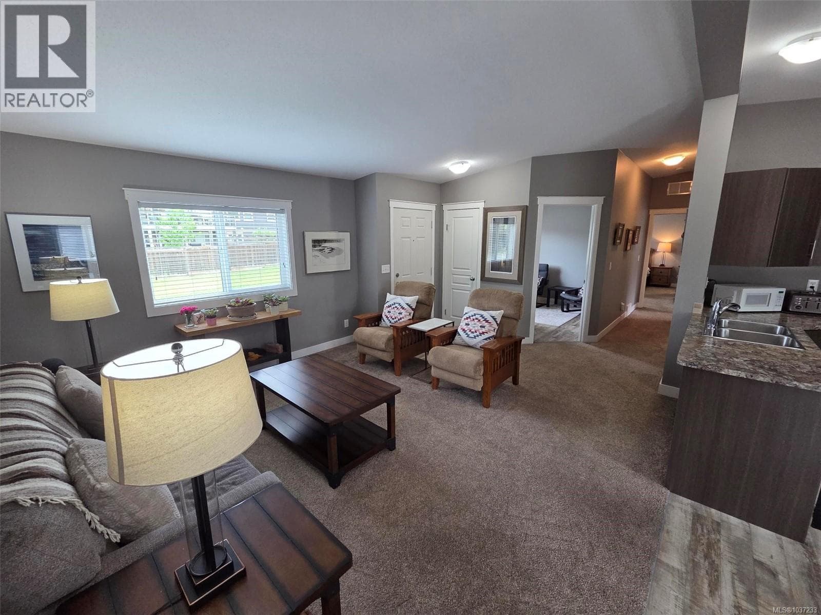 116 5555 Grandview Rd, Vancouver Island — photo 5