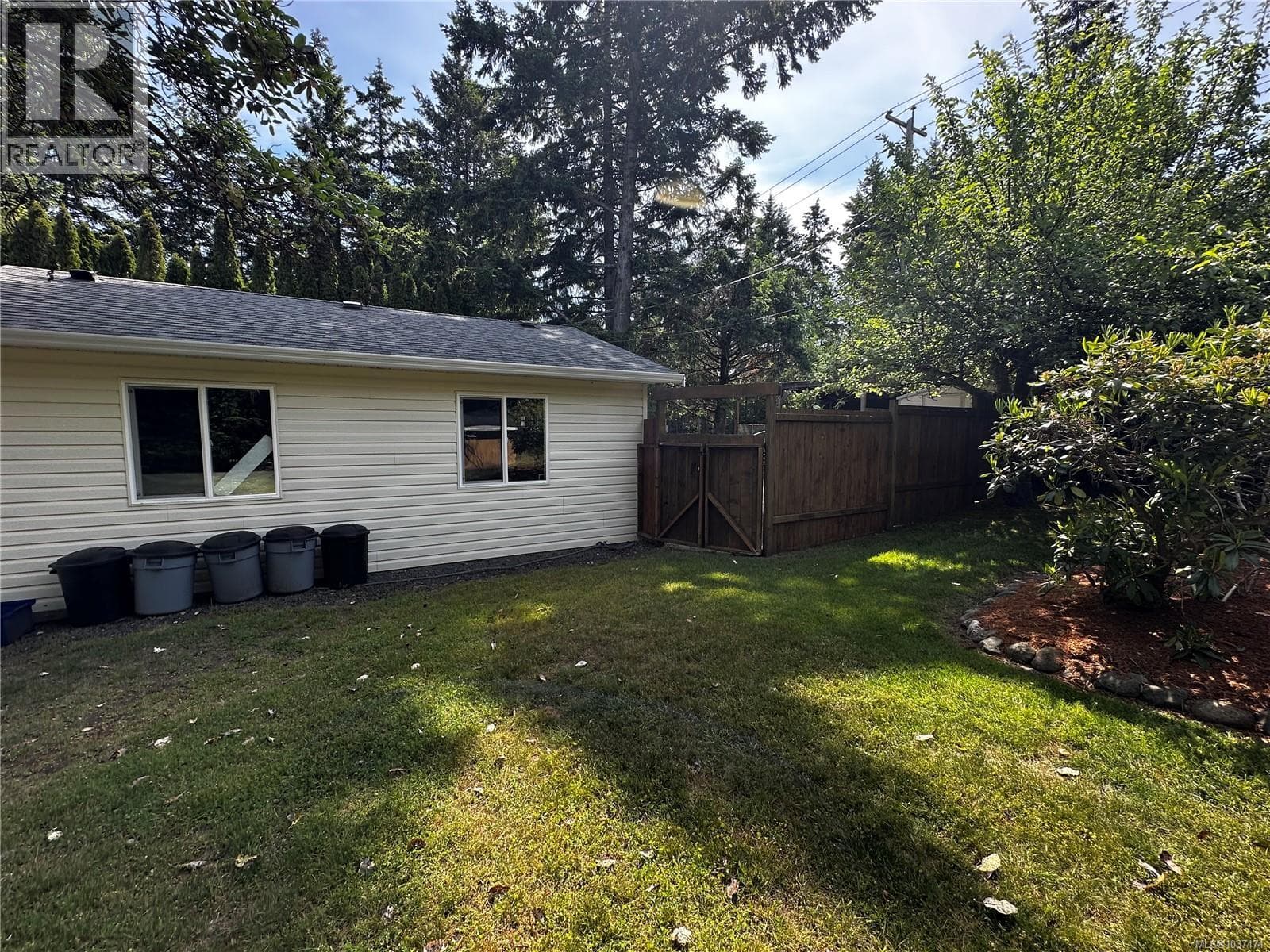 1864 Bates Rd, Vancouver Island