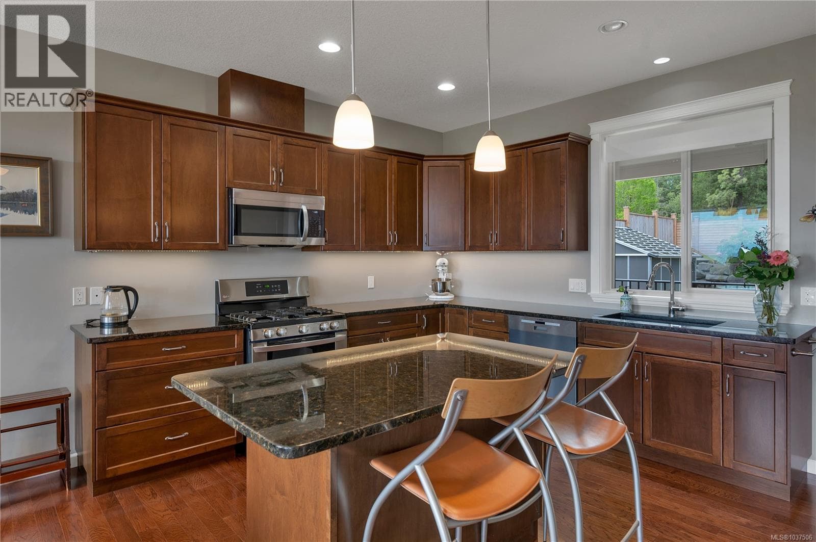 885 Timberline Dr, Vancouver Island — photo 4
