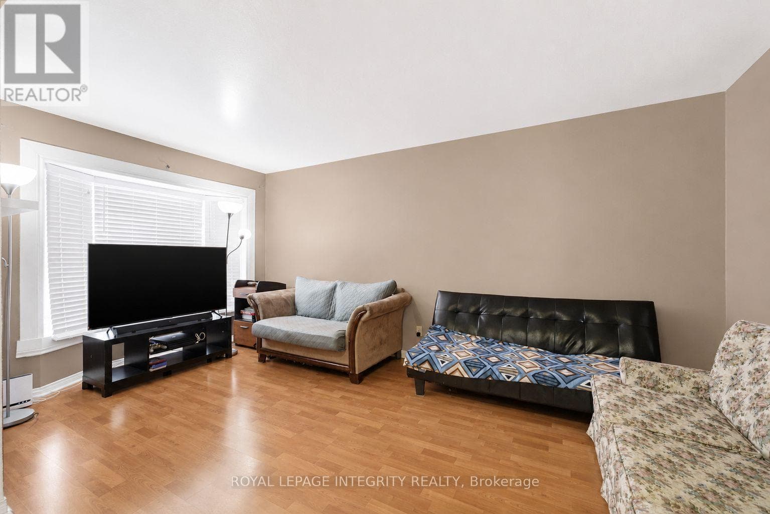 309 ELLEN AVENUE, Cornwall — photo 3