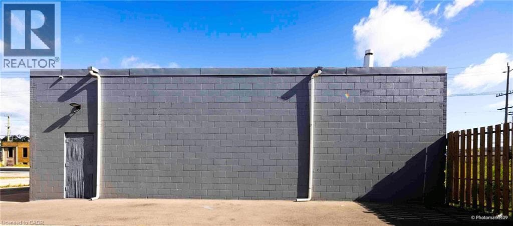 1810 BARTON STREET EAST, Cornerstone — photo 4