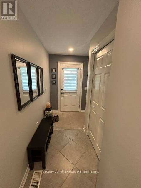 8 KENTUCKY AVENUE, OnePoint — photo 4