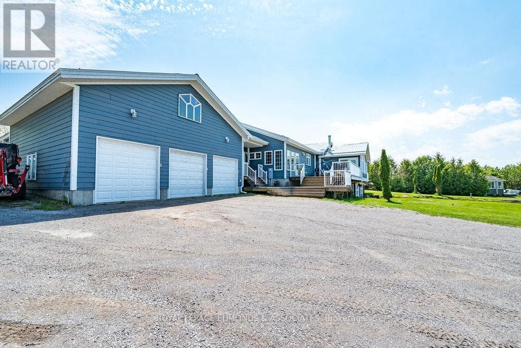 700 POINT CHURCH DRIVE, Renfrew County — photo 2