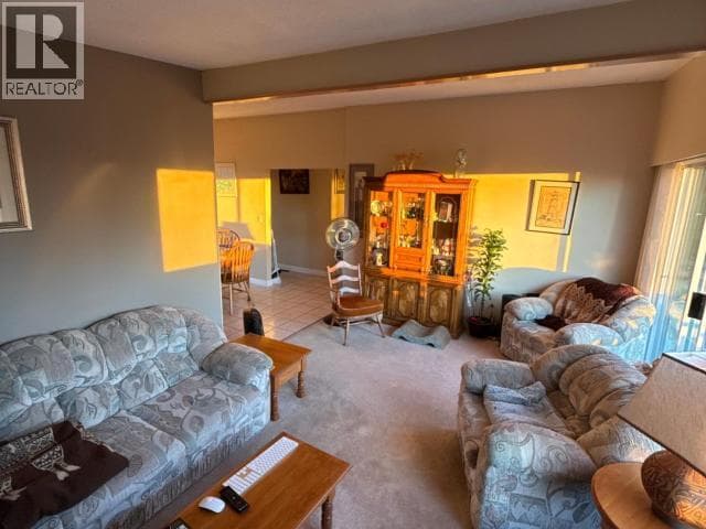 3749 STRATHCONA AVE, Powell River — photo 3