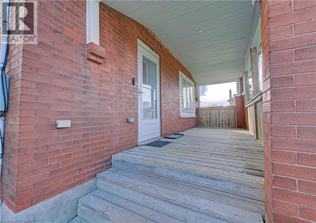 281 COURTLAND AVENUE EAST, Cornerstone — photo 4