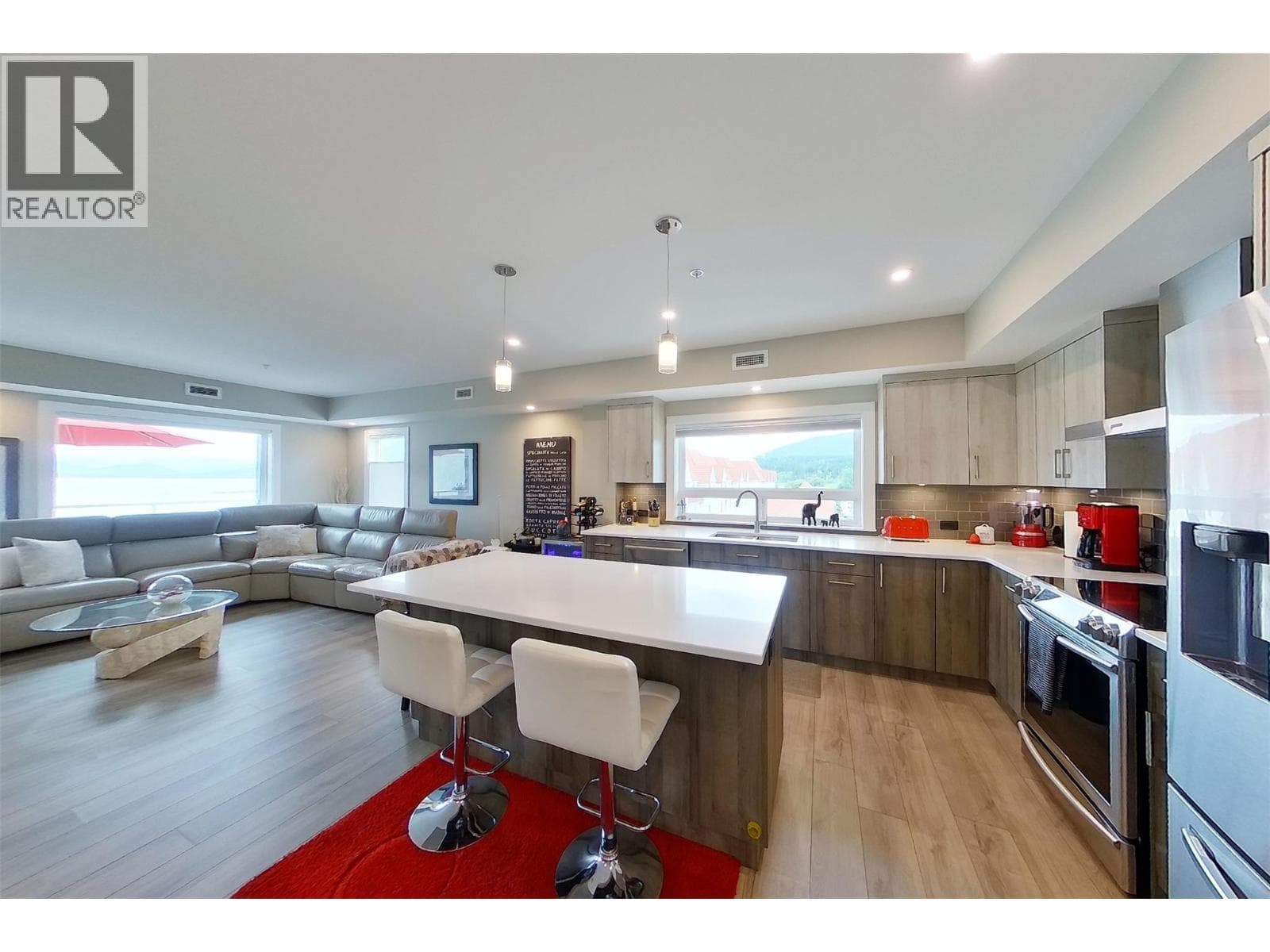131 Harbourfront Drive NE Unit# 503, Interior REALTORS® — photo 4