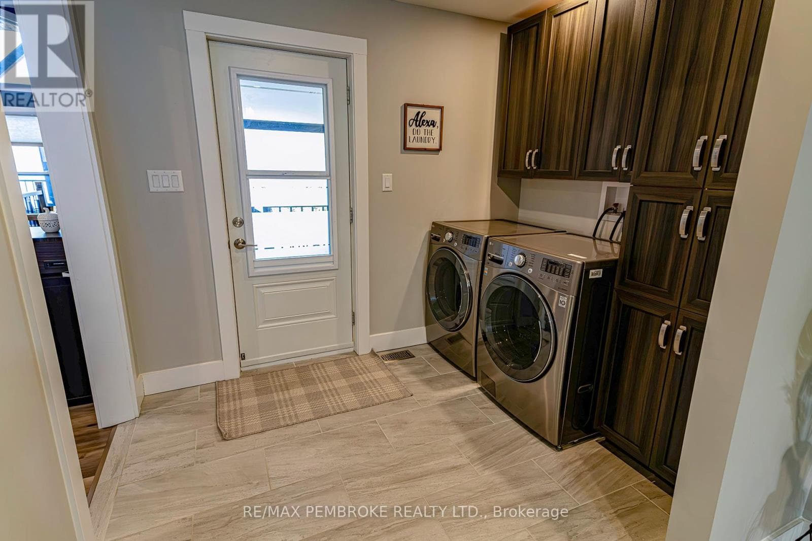 299 HOLIDAY LANE, Renfrew County — photo 5