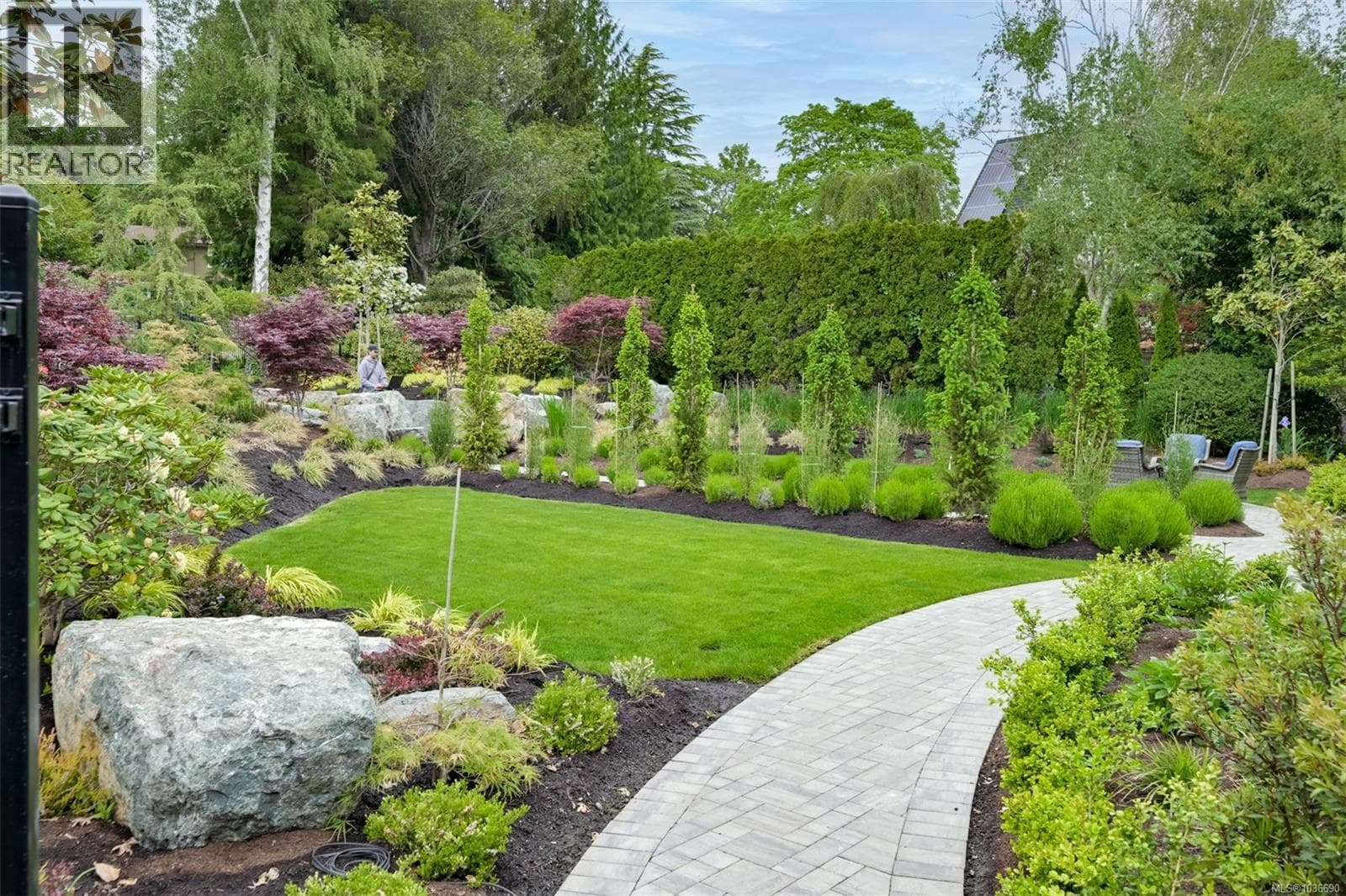 3075 Devon Rd, Victoria — photo 4