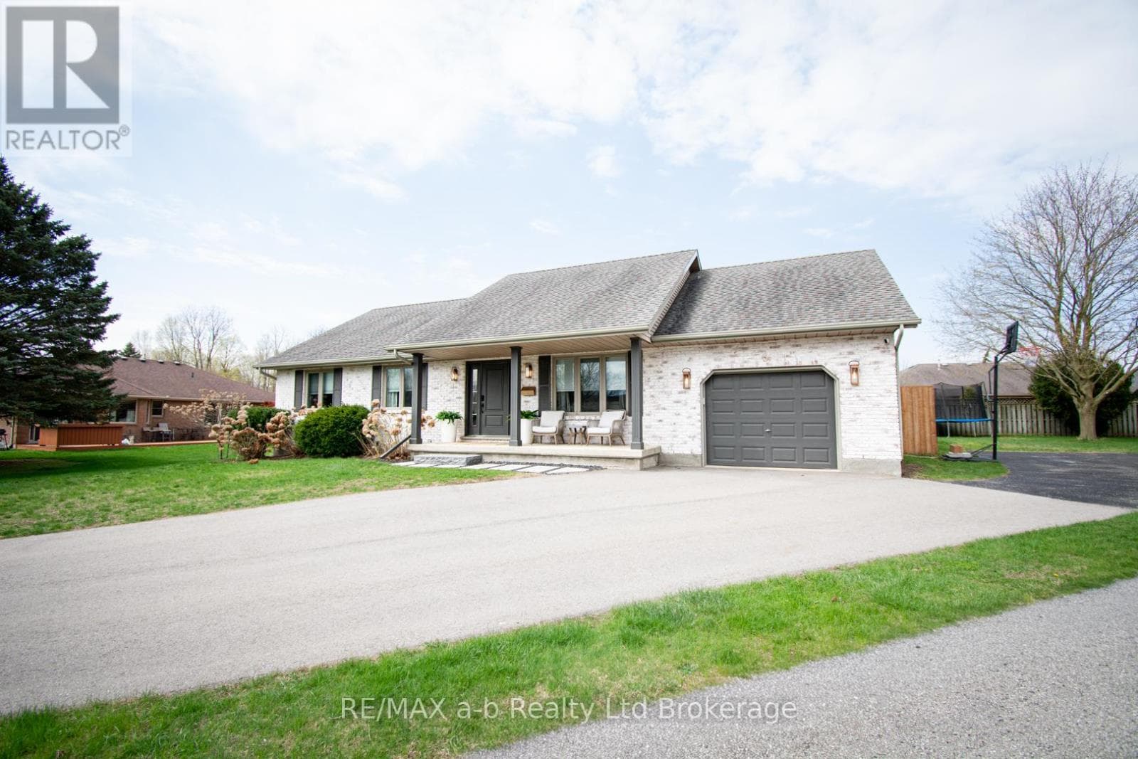 3 BELFAST CIRCLE, Woodstock-Ingersoll-Tillsonburg — photo 3