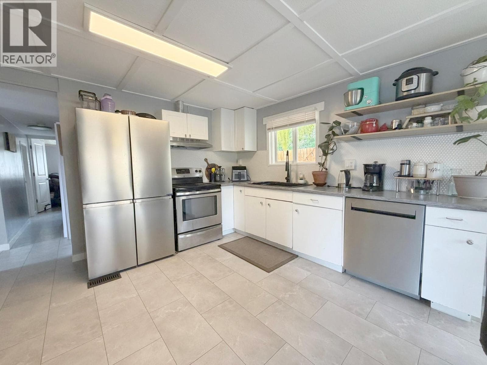 6430 WESTSYDE ROAD, Interior REALTORS® — photo 5
