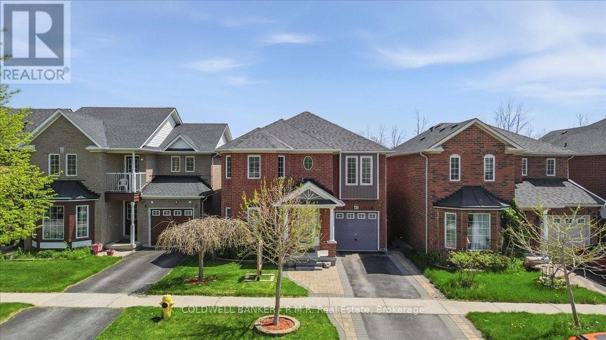 45 ANGIER CRESCENT in Lake Vista