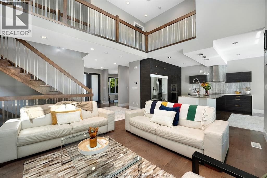 4395 MALL LAKE DRIVE, Windsor — photo 4