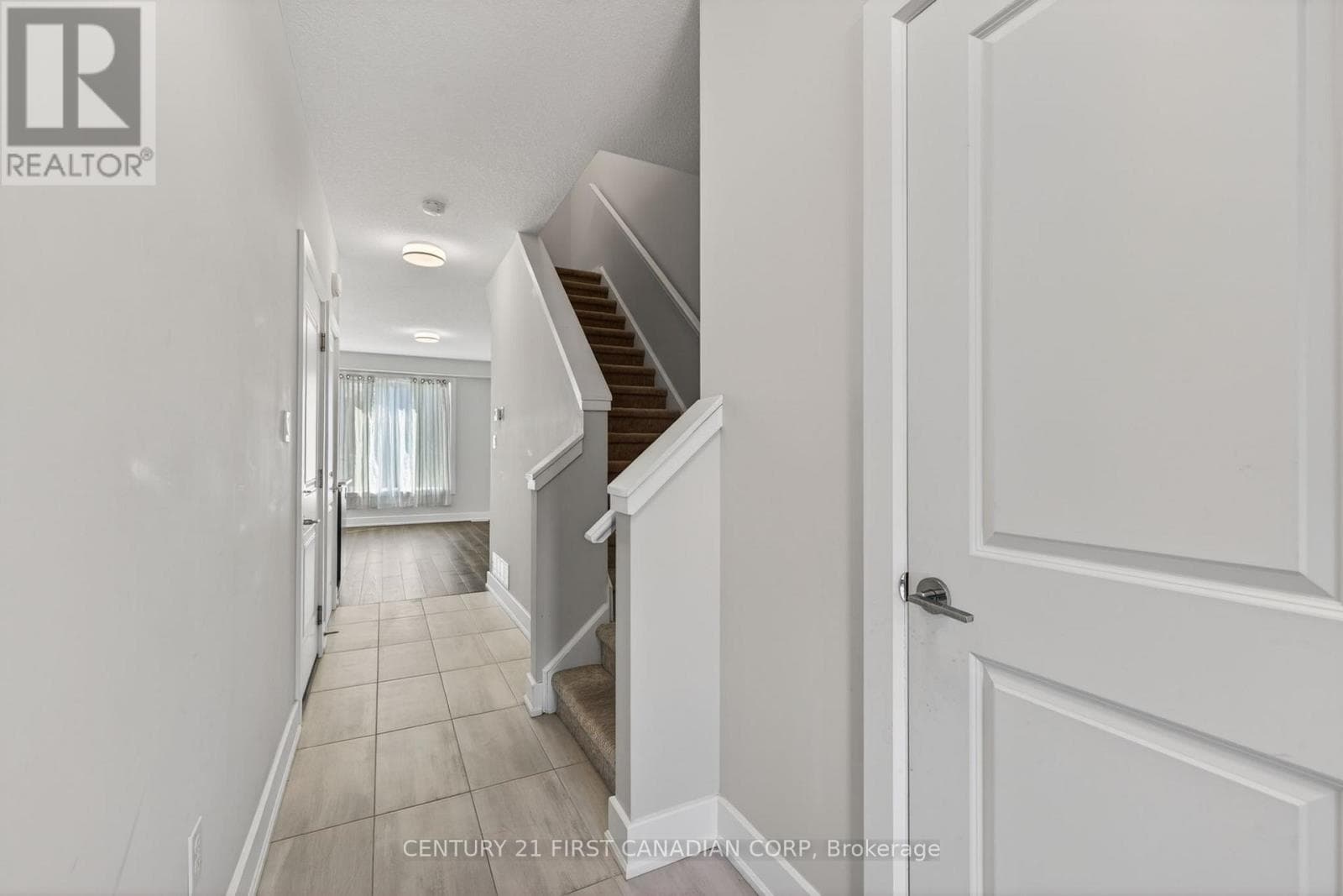 84 - 601 LIONS PARK DRIVE, London and St. Thomas — photo 3