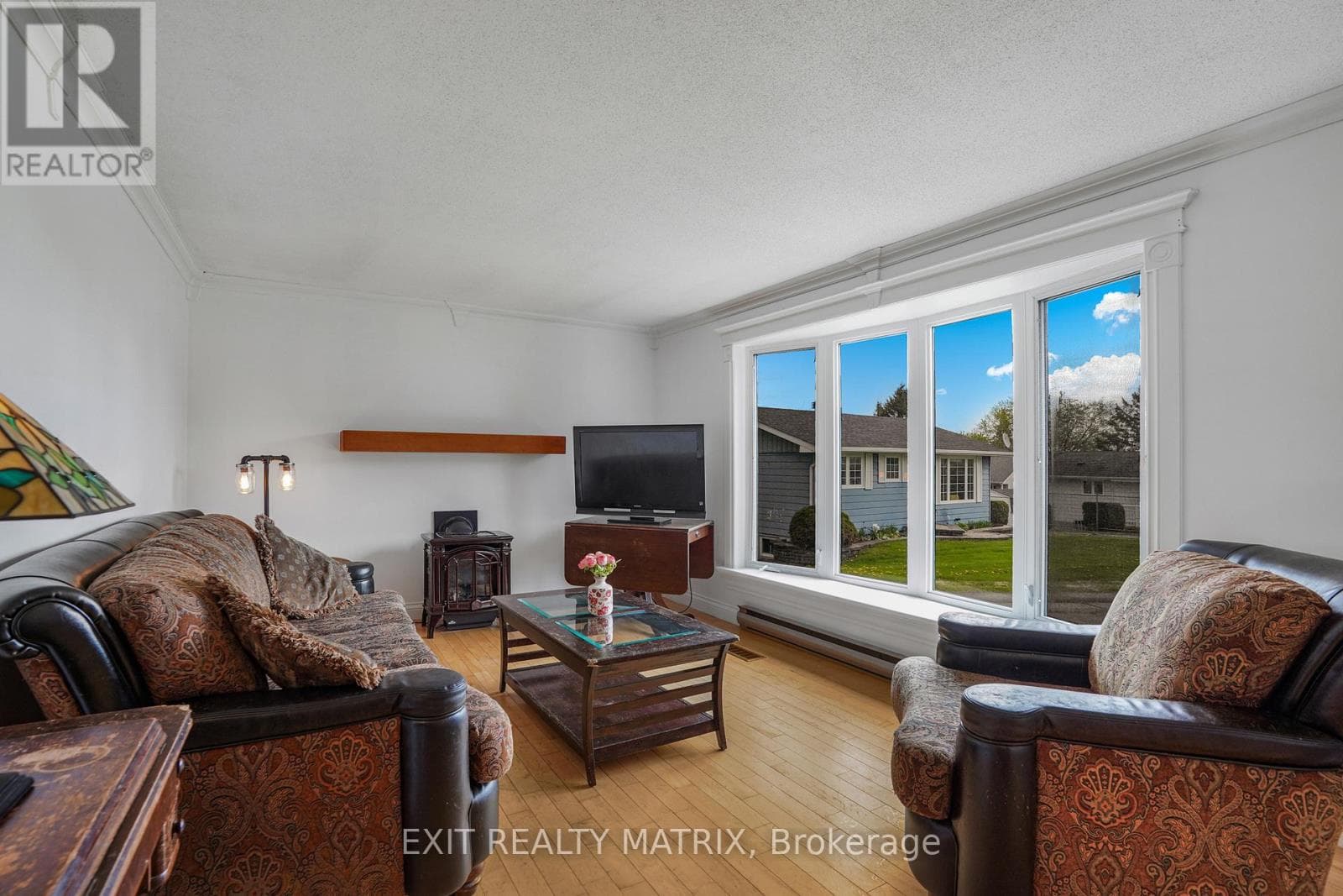 136 MARTEL CRESCENT, Cornwall — photo 4
